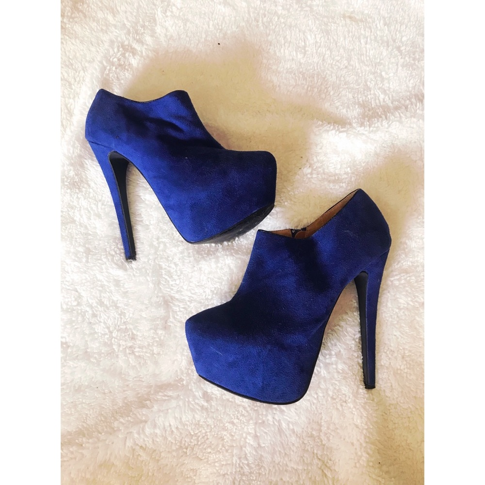 Blue suede Ankle Heel Booties - Picture 1 of 3